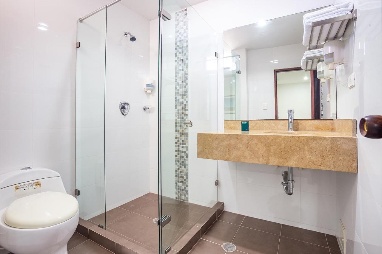 Ayenda Hotel Carivdi Sincelejo Buitenkant foto